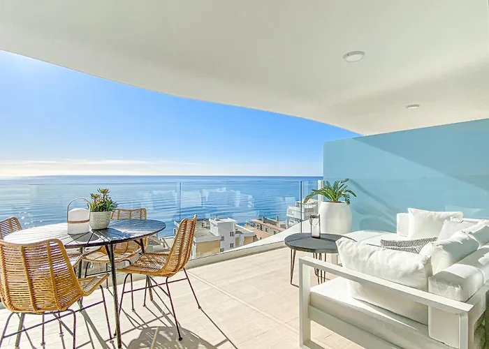 Amazing Sea Views - The Wave, Brand New Apartment *