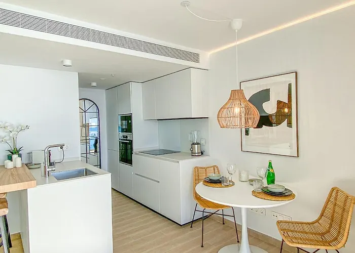 Apartment Amazing Sea Views - The Wave, Brand New Fuengirola