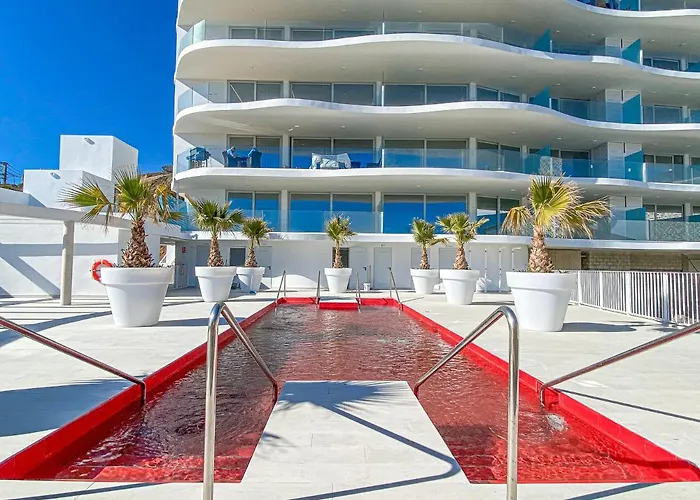 Amazing Sea Views - The Wave, Brand New Apartment Fuengirola