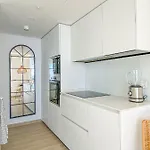 Amazing Sea Views - The Wave, Brand New