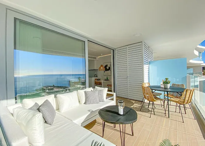 Lägenhet Amazing Sea Views - The Wave, Brand New